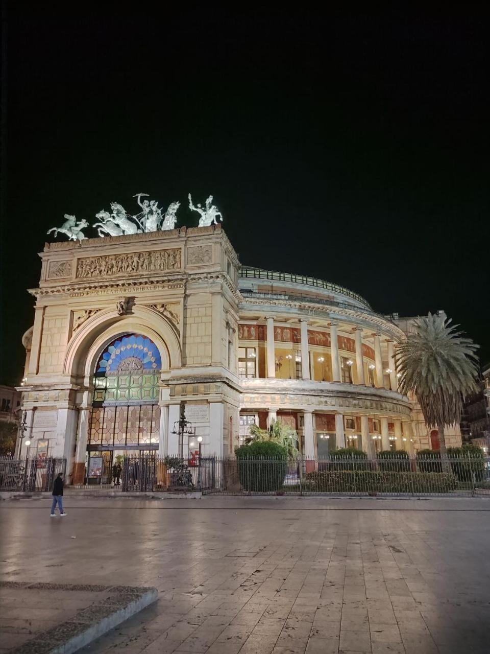 Ultreya - Free Street Parking Villa Palermo Exterior photo